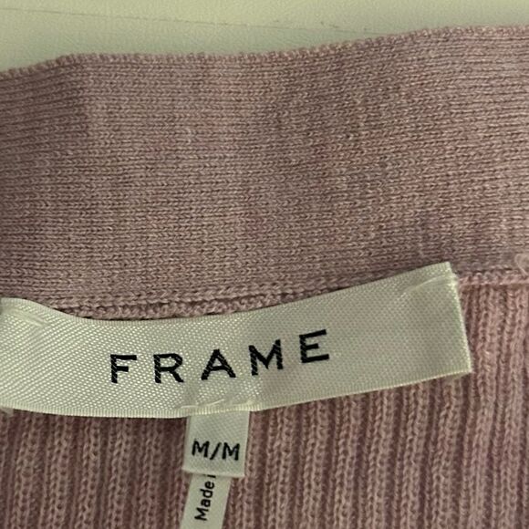 Frame Revolve Off the Shoulder Lilac Cardigan Sweater Size Medium New MSRP 280 - Picture 7 of 8